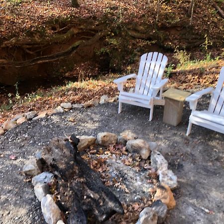 Blythe Shoals Base Camp Hotel Cleveland Екстериор снимка